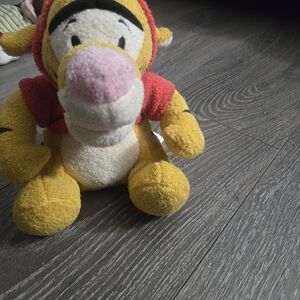 Disney Store 2005 Tigger Iridescent Butterfly Hoodie 8" Plush New with Tags